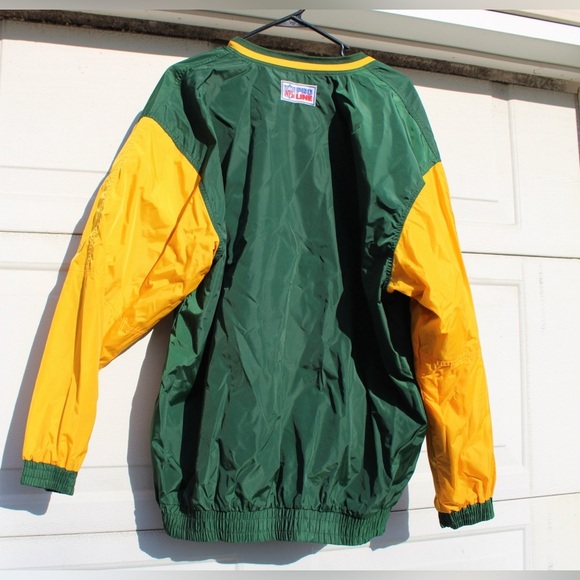 Green Bay Packer NFL Pro Line Windbreaker - Picture 9 of 11